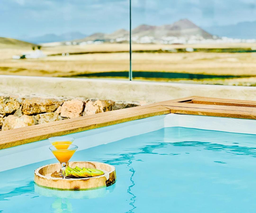 Canaryislandshost L The Sky Suites Tinajo Ngoại thất bức ảnh